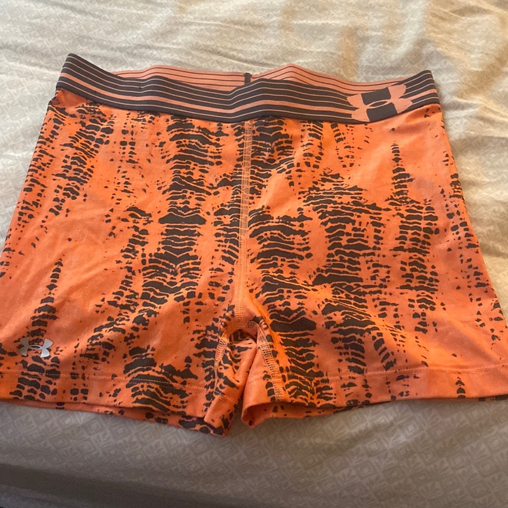 Under armor, small, orange